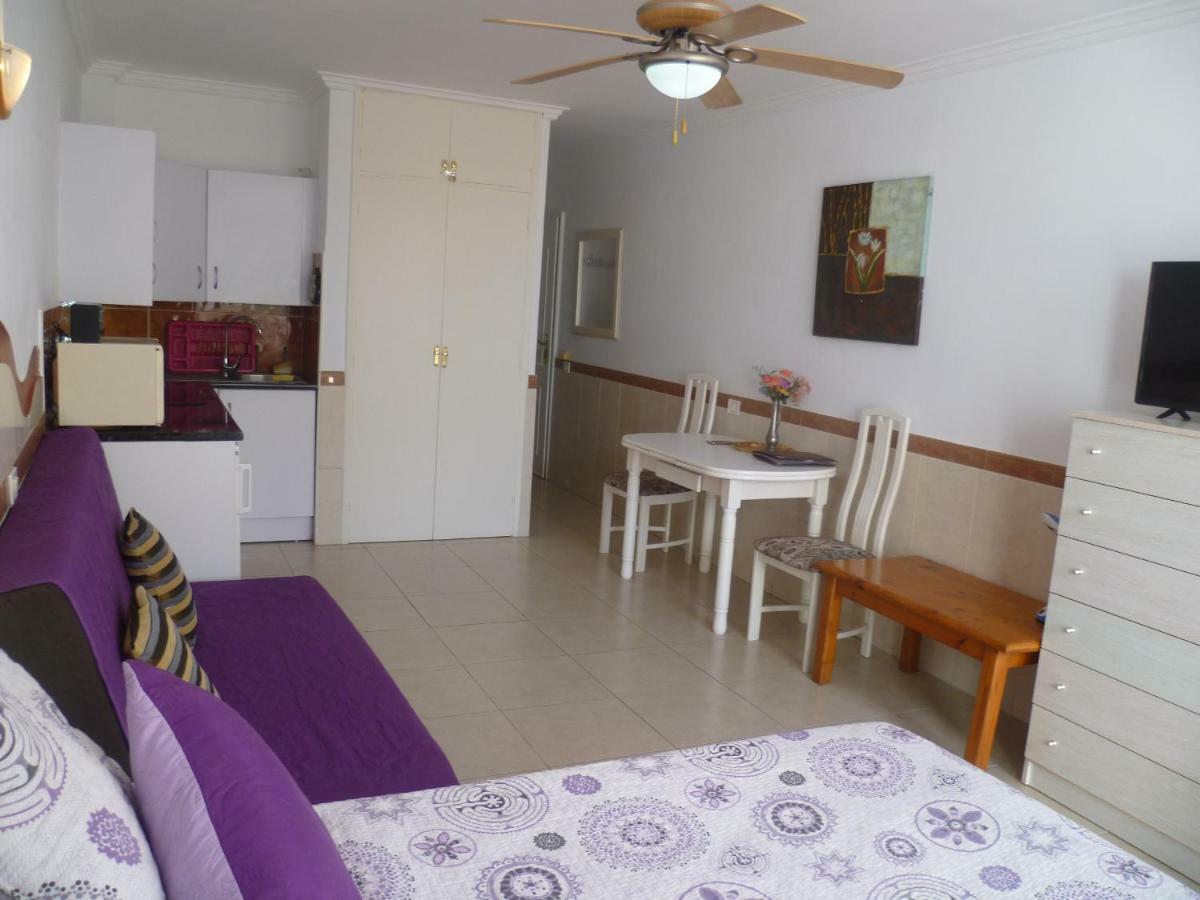 Elana Apartment With Free Wifi コスタ・デル・シレンチオ エクステリア 写真