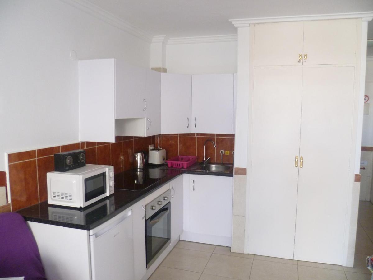 Elana Apartment With Free Wifi コスタ・デル・シレンチオ エクステリア 写真